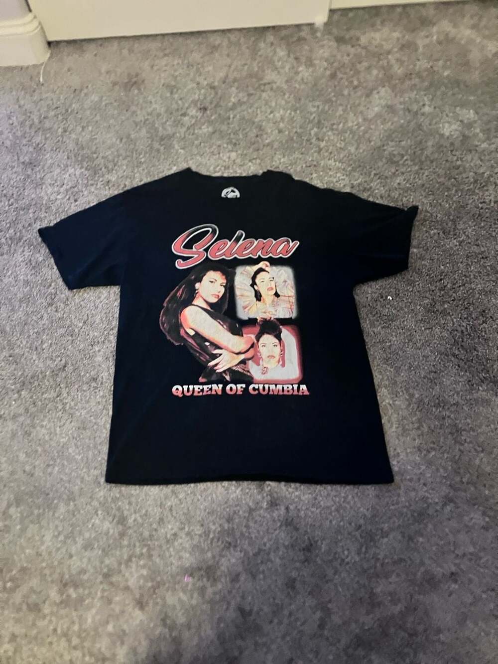 Selena Queen of Cumbia Graphic Black T-Shirt